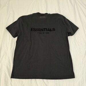 FOG Essentials tee
